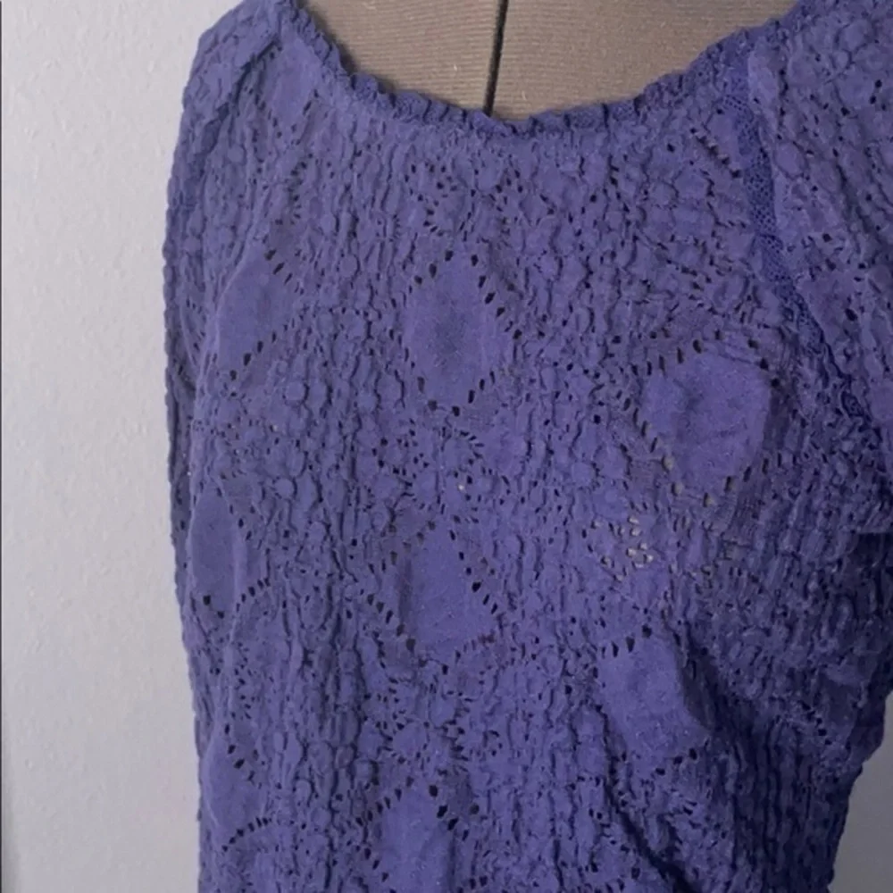 FREE PEOPLE top size M blue lace top